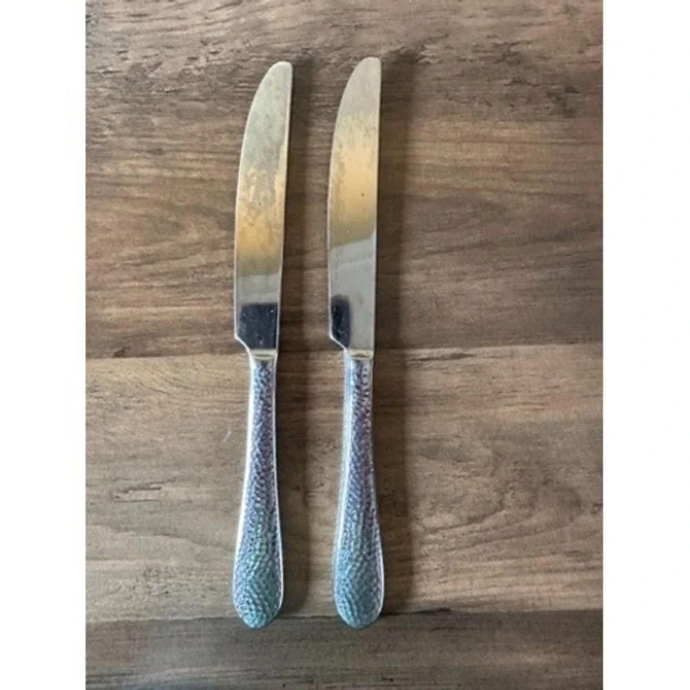 Oneida Tibet Hammered Flatware Dinner Knives Textured Handle (Set of‎ 2)